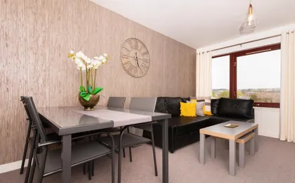 No. 6 Apartment