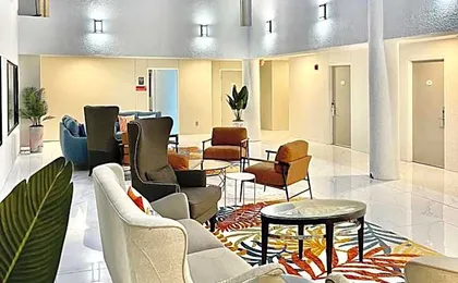 Hotel Aluxor SFO, Shuttle Service