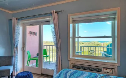 2 Condos in Beachfront Complex Pool, Pickleball+tennis Court, Beach Boardwalk