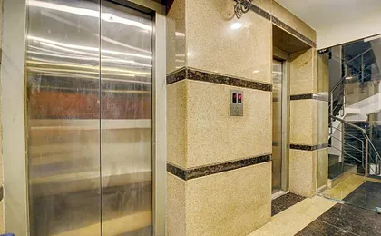 Super Townhouse RCC Hotel Banjara Hills