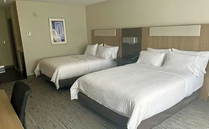 Holiday Inn Express And Suites Muskegon Grand Heaven By IHG