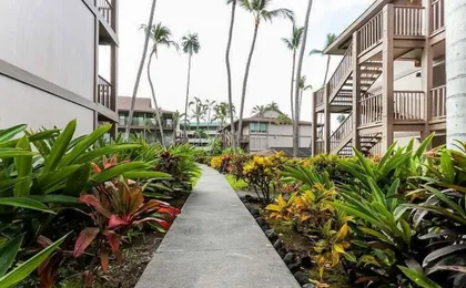Private Ground Floor Corner Unit - AC & Hawaiian Ocean Views - Vrkcv