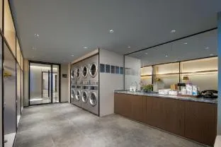 Atour Hotel Hangzhou Binjiang Yuanlun Building