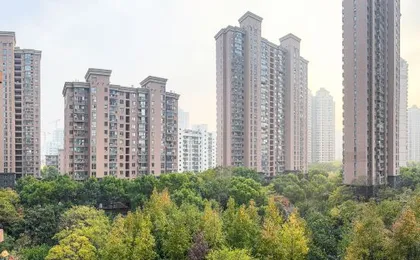 Changning Serviced Residence (Shanghai Weining Road Subway Station)