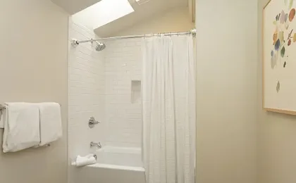 15 Chambertin Townhomes 3 Bedroom Townhouse by RedAwning