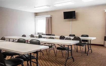 Comfort Inn Us 60/63