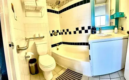 Diamond, Ocean, and Canal view Affordable Family House7person