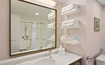 Hampton Inn & Suites-Seattle Woodinville Wa