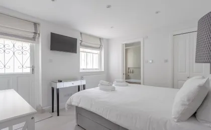 Modern Luxury Basement Flat in Chelsea