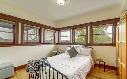 3 Blocks to Plaza! Historic Prescott Gem w/ Grill