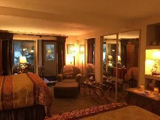 Black Bear Inn