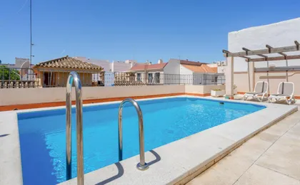Agua I & Seasonal Pool by Ele Apartments