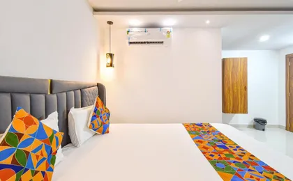 Fabhotel Srs Grand - Nr Mahindra University, Gandi Maisamma