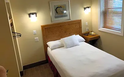 District Hotel