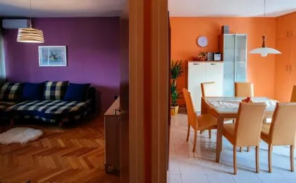 Marina Bay Apartment