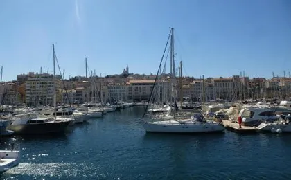 Vieux Port Appartement Maritime de 72m² et balcon