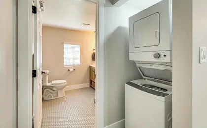 Pet-friendly Rental, Fenced Yard in Rancho Cordova