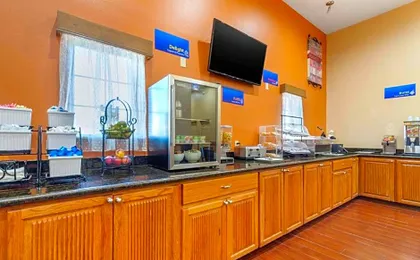 Best Western Windwood Inn & Suites