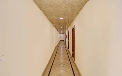 Hotel O OM VILLA RESIDENCY Near Lotus Temple