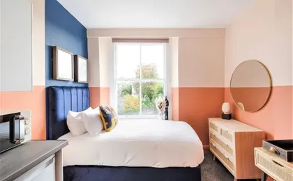 Your Apartment Clifton House