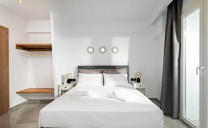 ELEANA Beach Suites