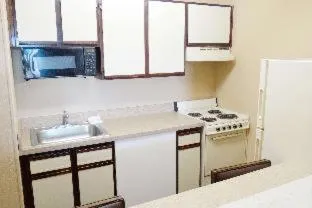 Extended Stay America Detroit Warren