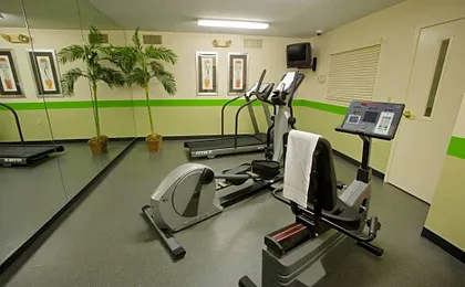 Extended Stay America Suites - Chicago - O'Hare - Allstate Arena