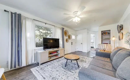 1 Mi to Park Circle: Pet-friendly Home w/ Yard