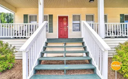 Bright Boone Home: Walk to Appalachian State!