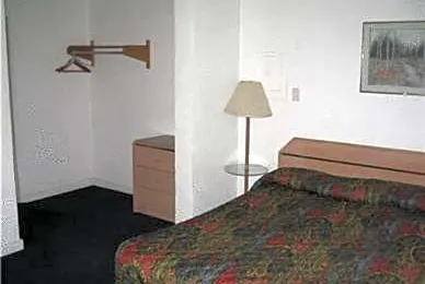 Hub Motel