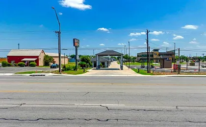 Executive Inn of Hondo