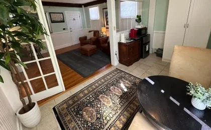 Entire Private Historic Inn Downtown Newport