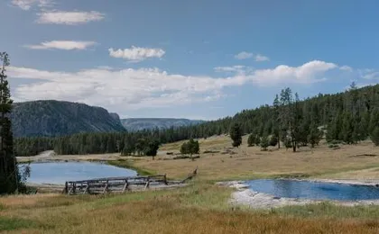 Cozy Henrys Lake Escape - 20 Miles to Yellowstone!
