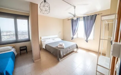 Departure Rooms & Hostels