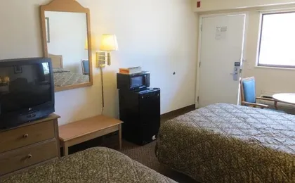 Super 7 Inn Dallas
