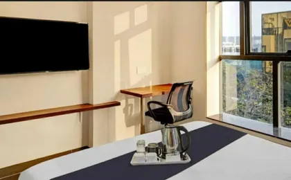 Hotel V