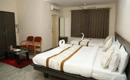 Soundarya Hotel