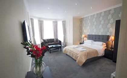 Palmerston Suites