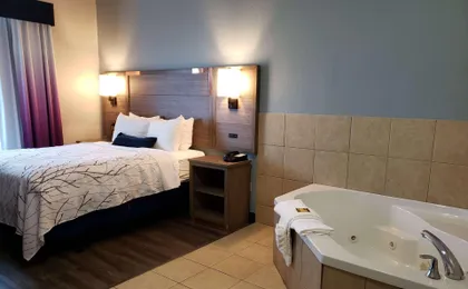 Best Western Plus San Antonio East Inn & Suites
