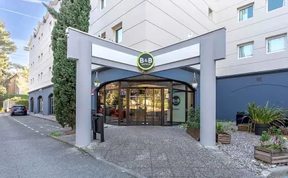 B&B HOTEL Marseille La Valentine Porte d'Aubagne