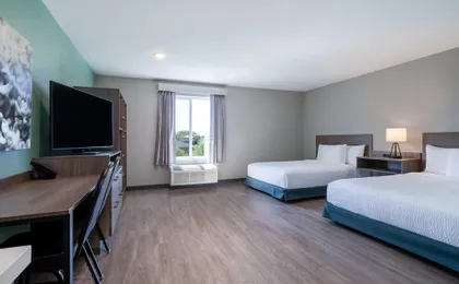 ECHO Suites Extended Stay by Wyndham Springfield Airport PLZ