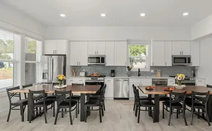 Woodland Shores by Avantstay Sleeps 22 Massive Pool + Spa Golf Cart + Game Room + BBQ Near Seaside