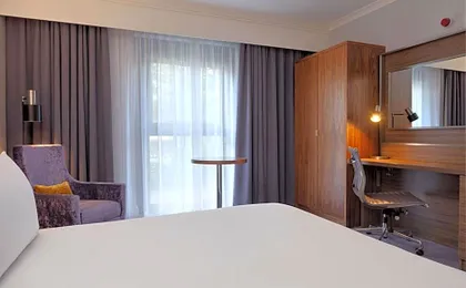 DoubleTree by Hilton Edinburgh Airport