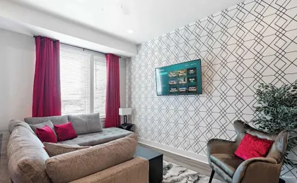 Private Home w Rooftop Game Room Near Downtown