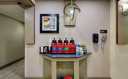 Best Western Waldo Inn & Suites