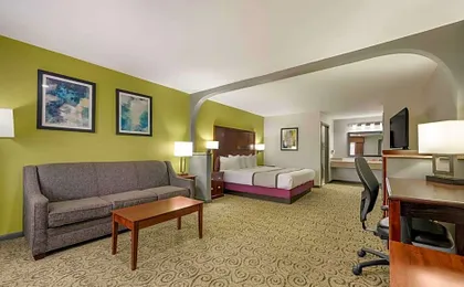 SureStay Hotel by Best Western Deer Park