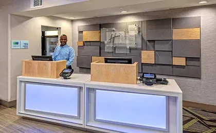 Holiday Inn Express Hotel & Suites Memphis Southwind By IHG