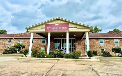 University Inn of Carbondale by Hotel O