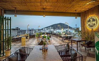 HOTEL AMANTRAN INN - Udaipur