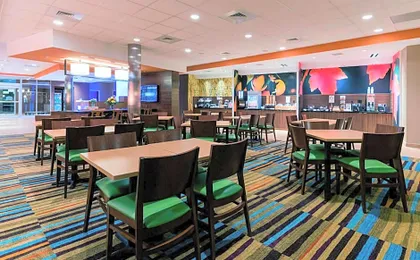 Fairfield Inn & Suites by Marriott Boston Marlborough/Apex Center